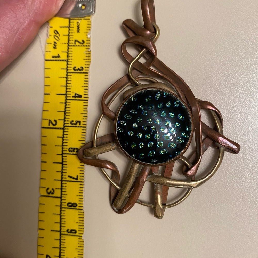 Unique pendant - Picture 3 of 3